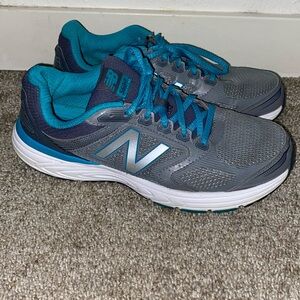 New Balance 560 V7 Women Running Sneakers